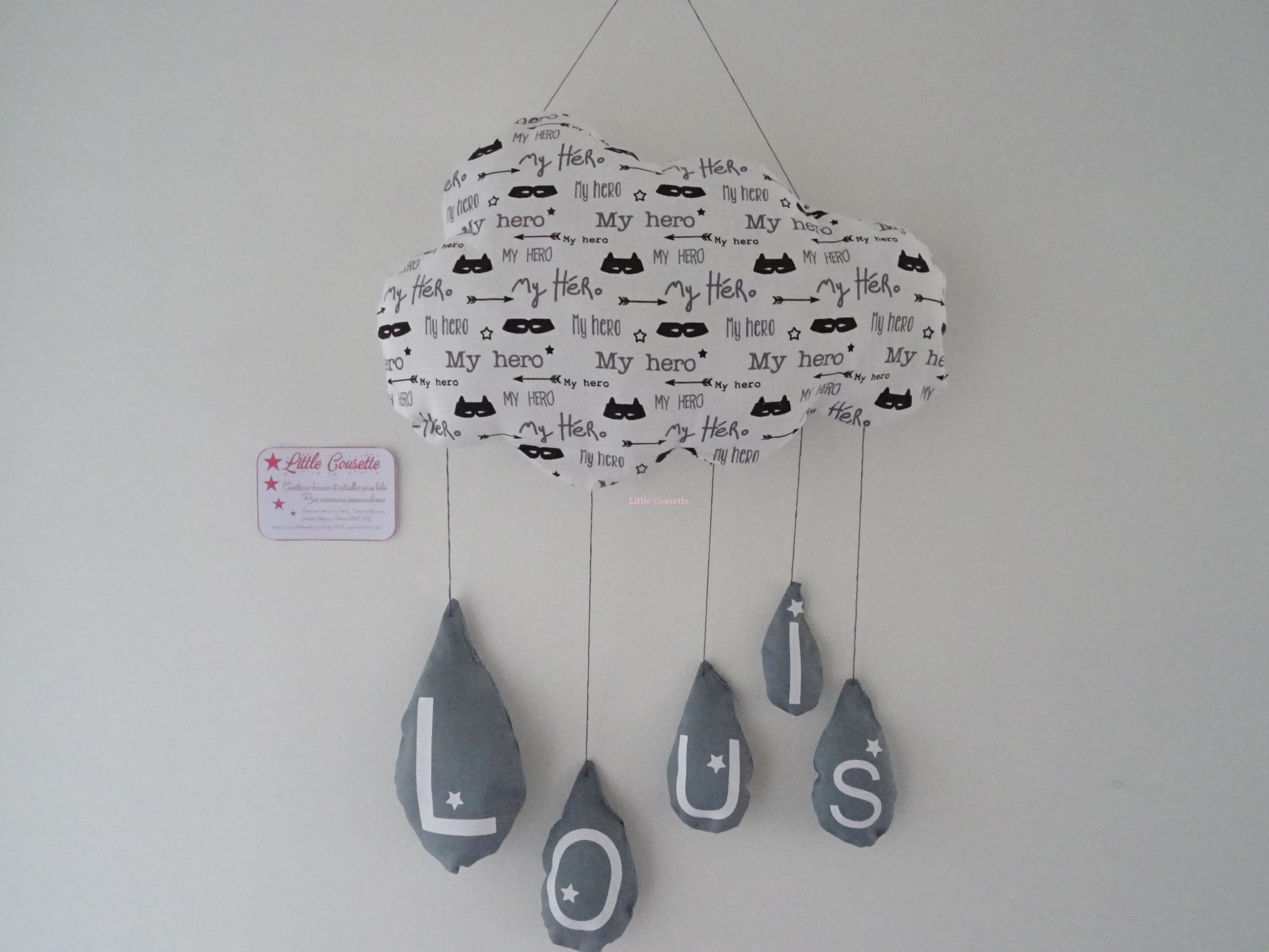 Coussin nuage et ses gouttes en tissu personnalisable – Image 2