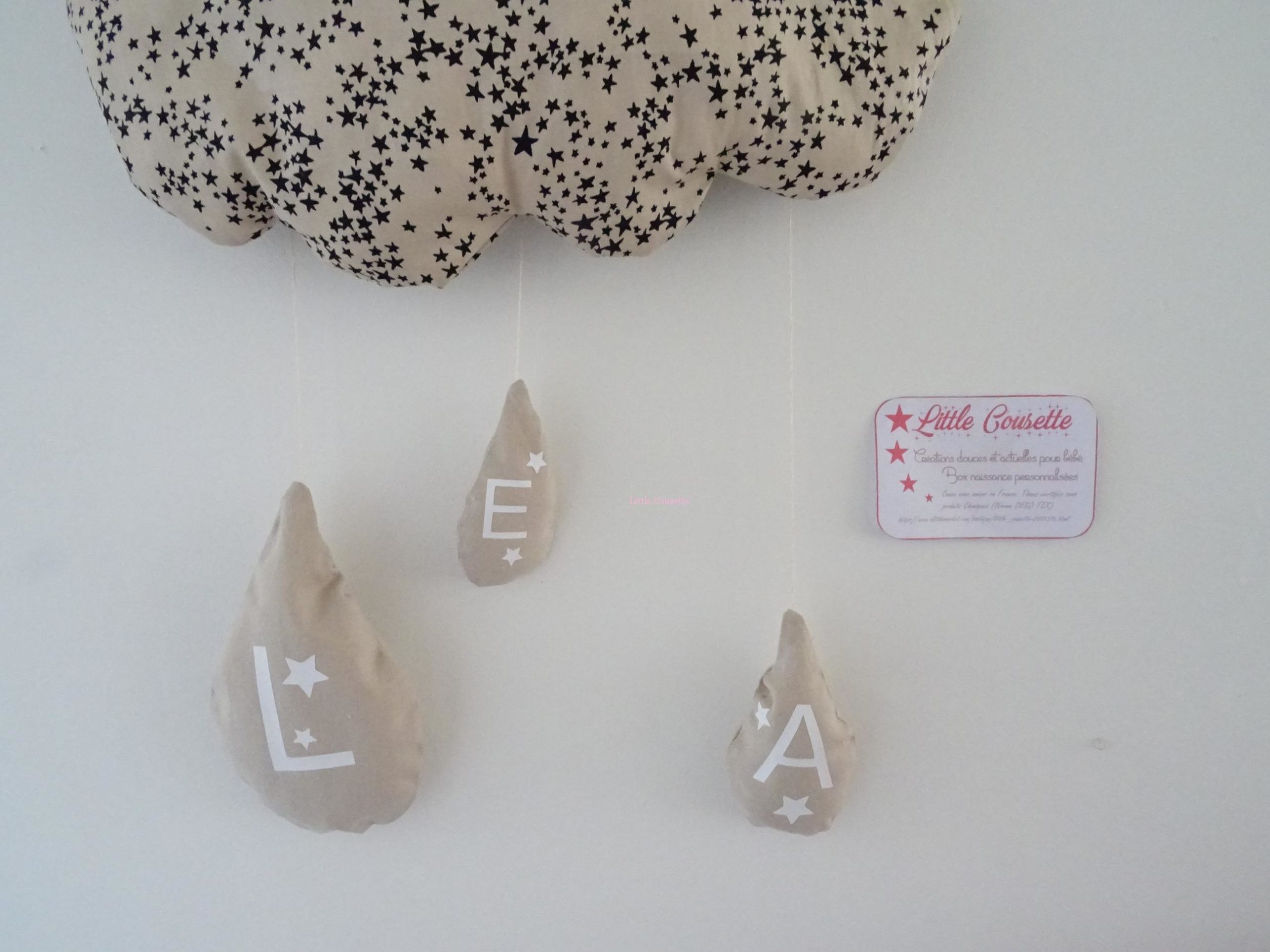 Coussin nuage et ses gouttes en tissu personnalisable – Image 10