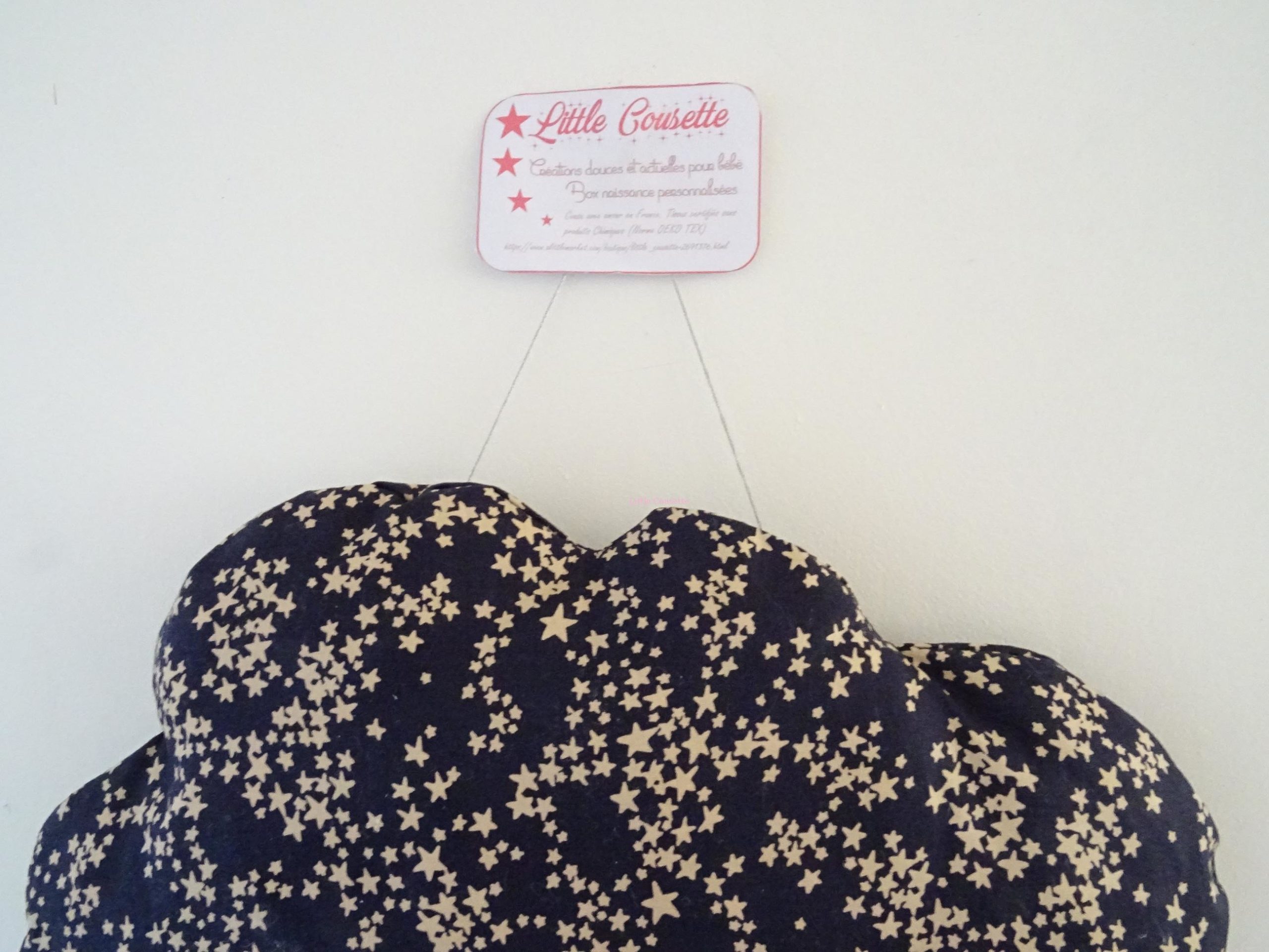 Coussin nuage et ses gouttes en tissu personnalisable – Image 12