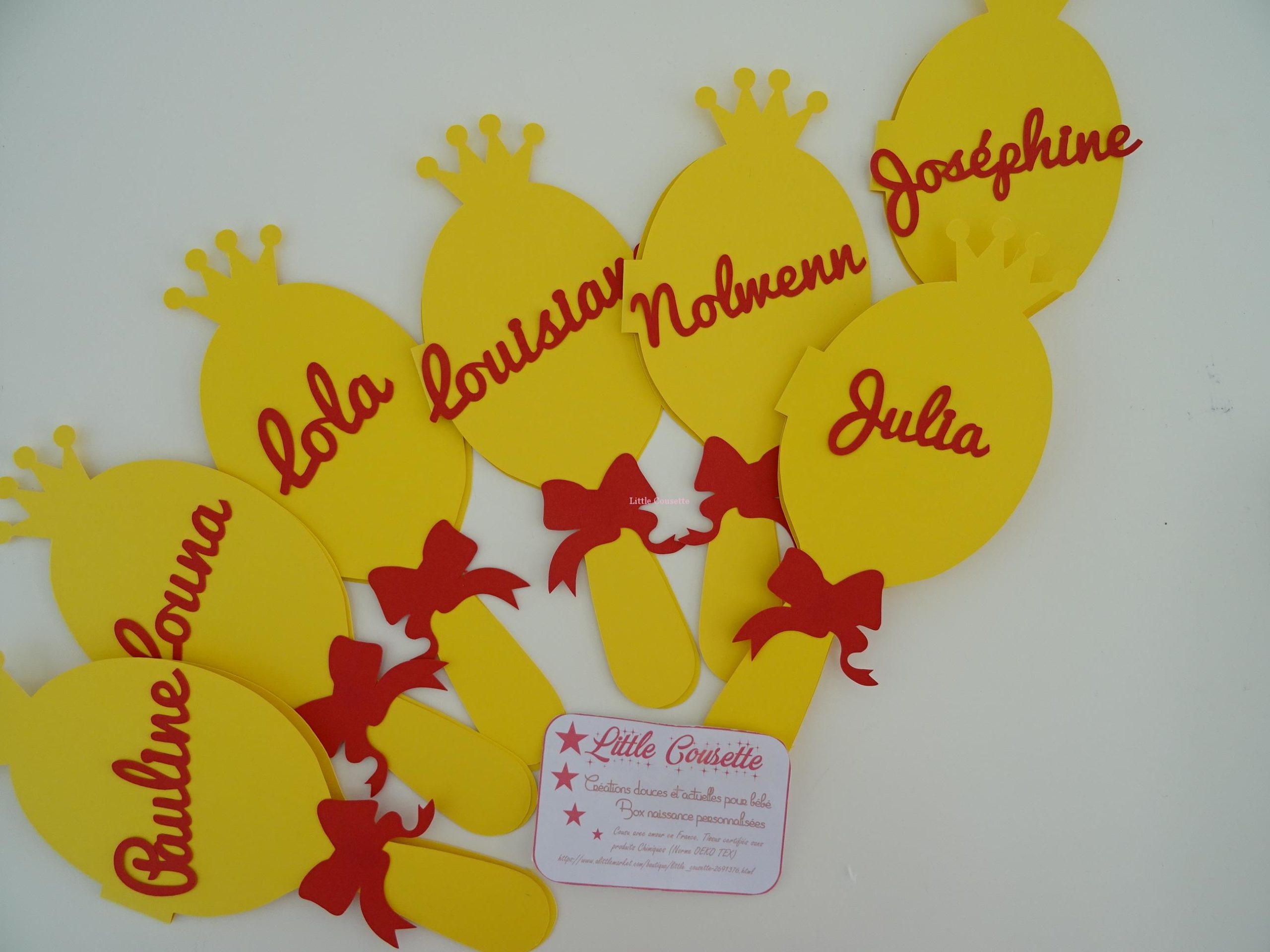 Invitation anniversaire princesse Belle et la Bête forme miroir et couronne