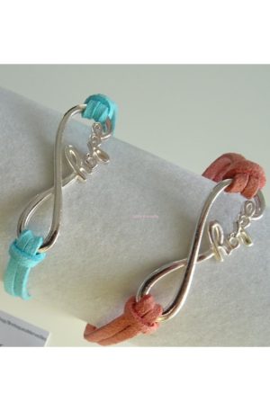Bracelet Infinity en cordon suédine