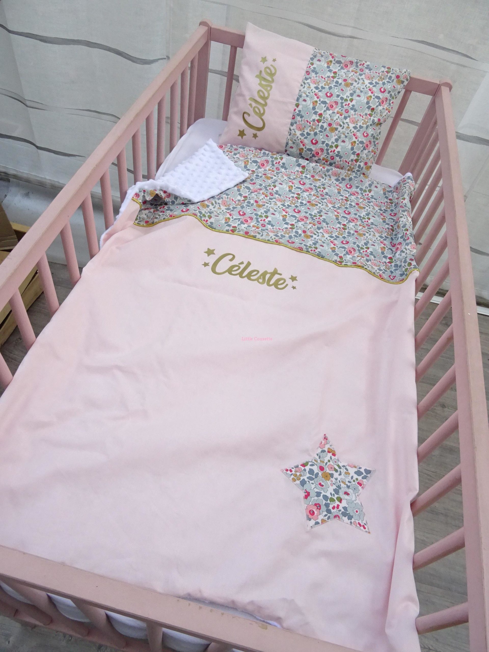 Couverture avec oreiller pour bébé 