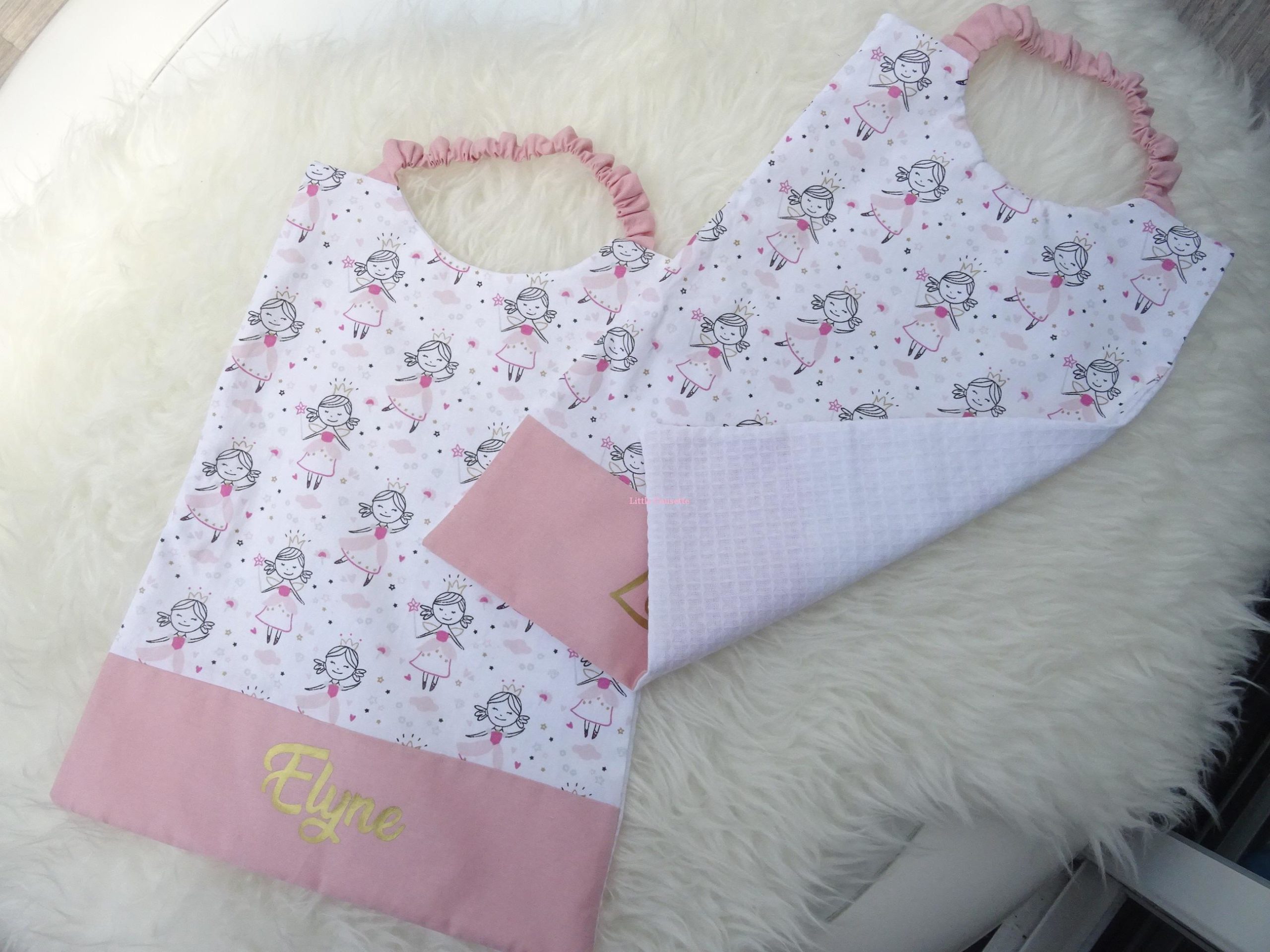 Serviette élastiquée cantine maternelle pour enfant personnalisée avec le prénom – Image 3